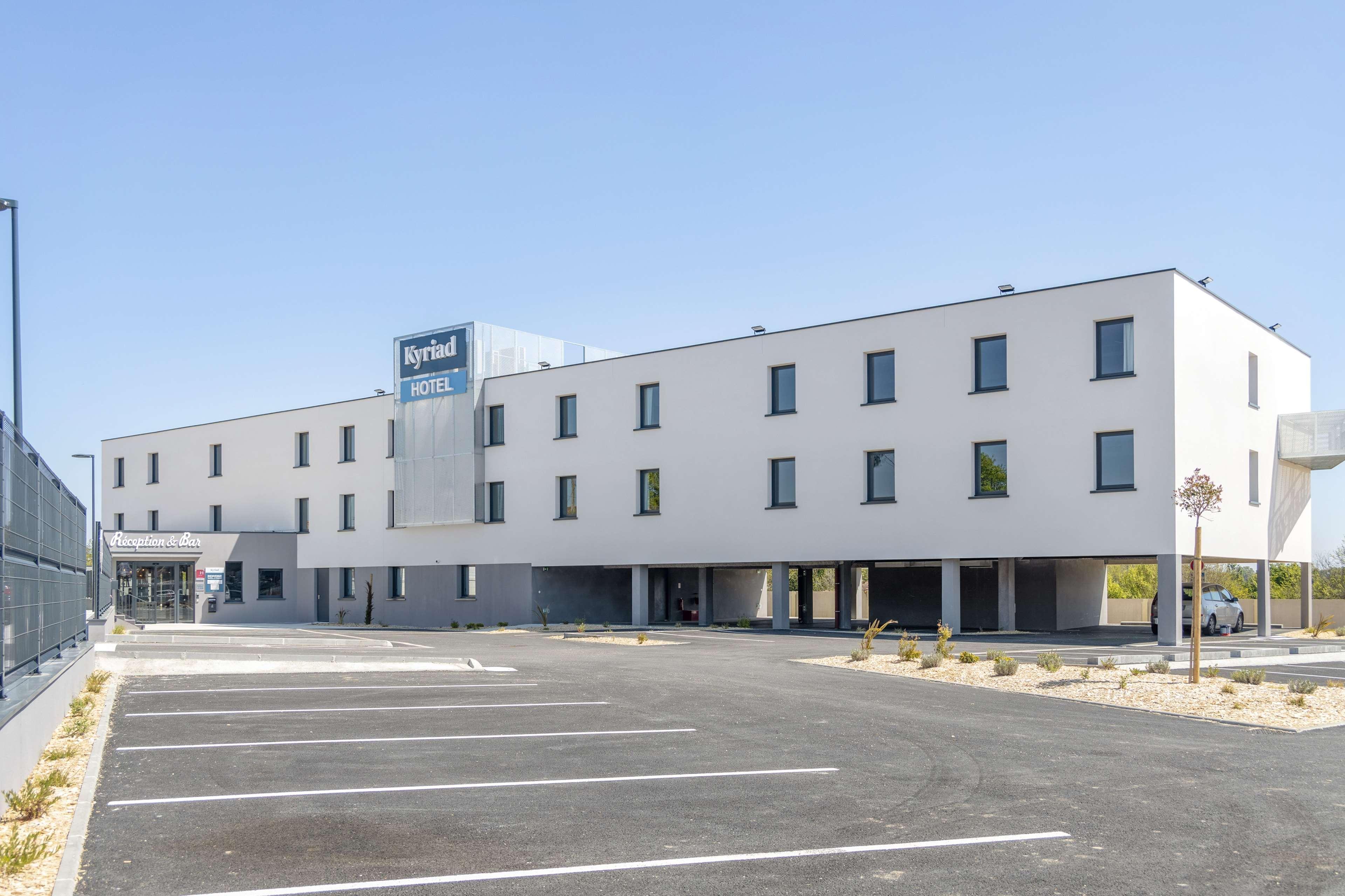 Kyriad Bordeaux Nord Sainte Eulalie Exterior photo