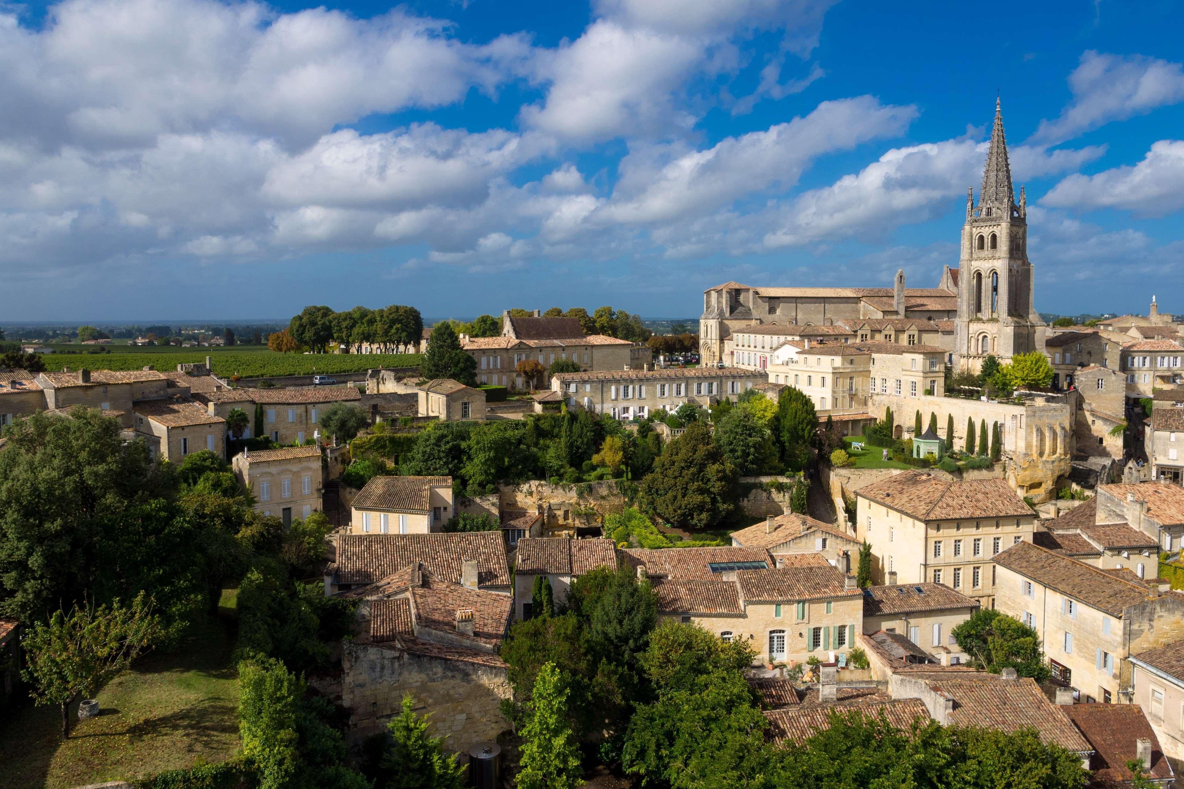 Kyriad Bordeaux Nord Sainte Eulalie Exterior photo